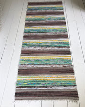 Load image into Gallery viewer, Yellow Stripe Vintage Runner